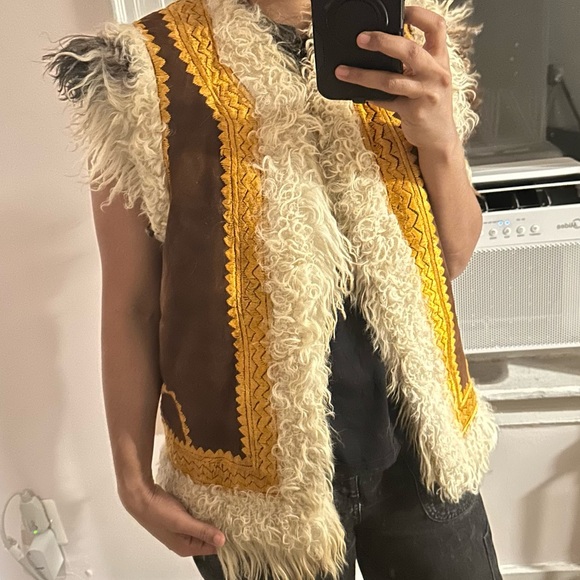 Vintage reversible fur suede embroidered vest shearling Mongolian lamb leather - Picture 13 of 13
